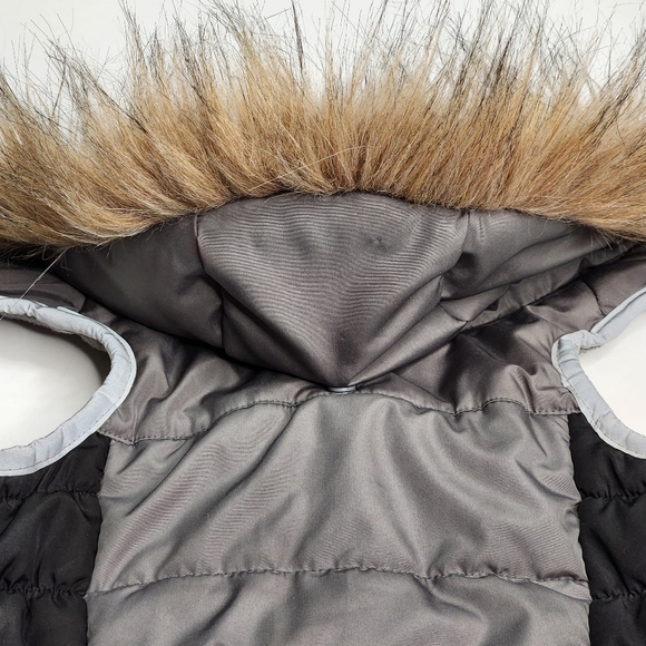 Simply Wag Puffy Dog Coat Small Faux Fur Hood Snapback Reflective Harness Hole - Picture 7 of 15